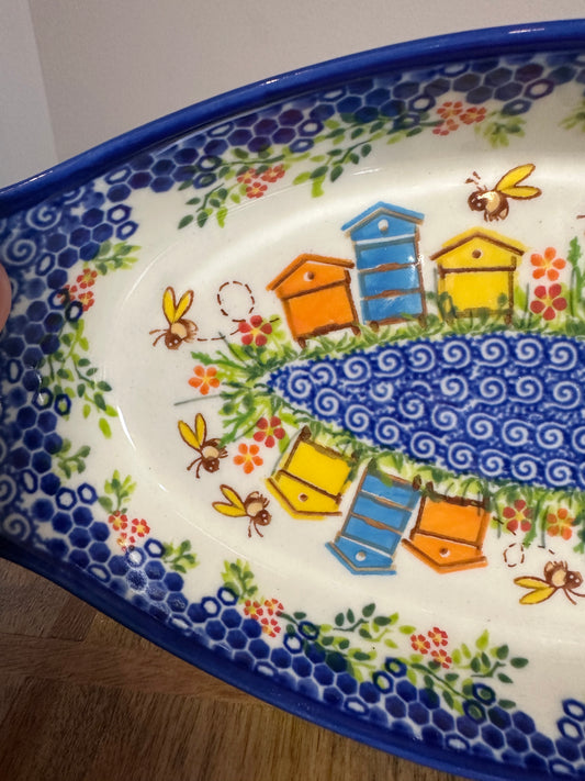 Kalich, Bee House Oval Medium Baker/Bowl