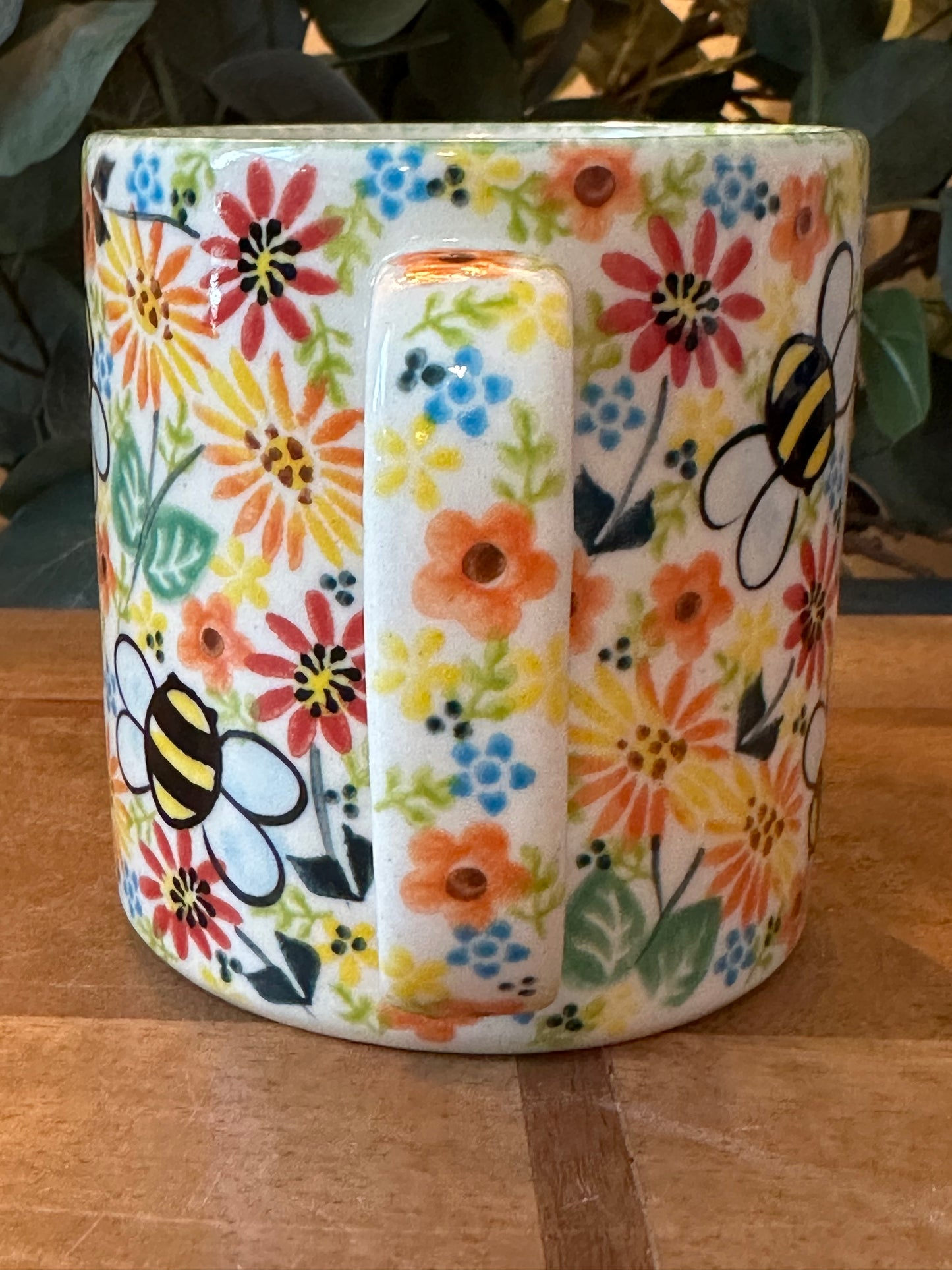 Vena Polish Pottery, Busy Bee Straight Mug 12oz