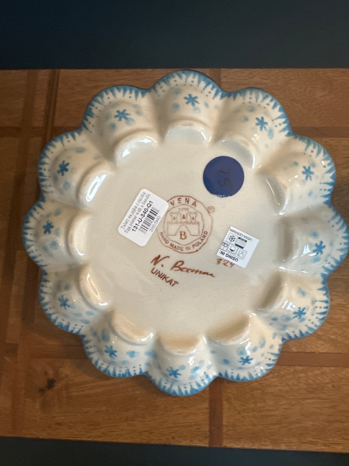 Vena Polish Pottery, 9" Egg Plate with Handle. Pattern: Cardinal Chill