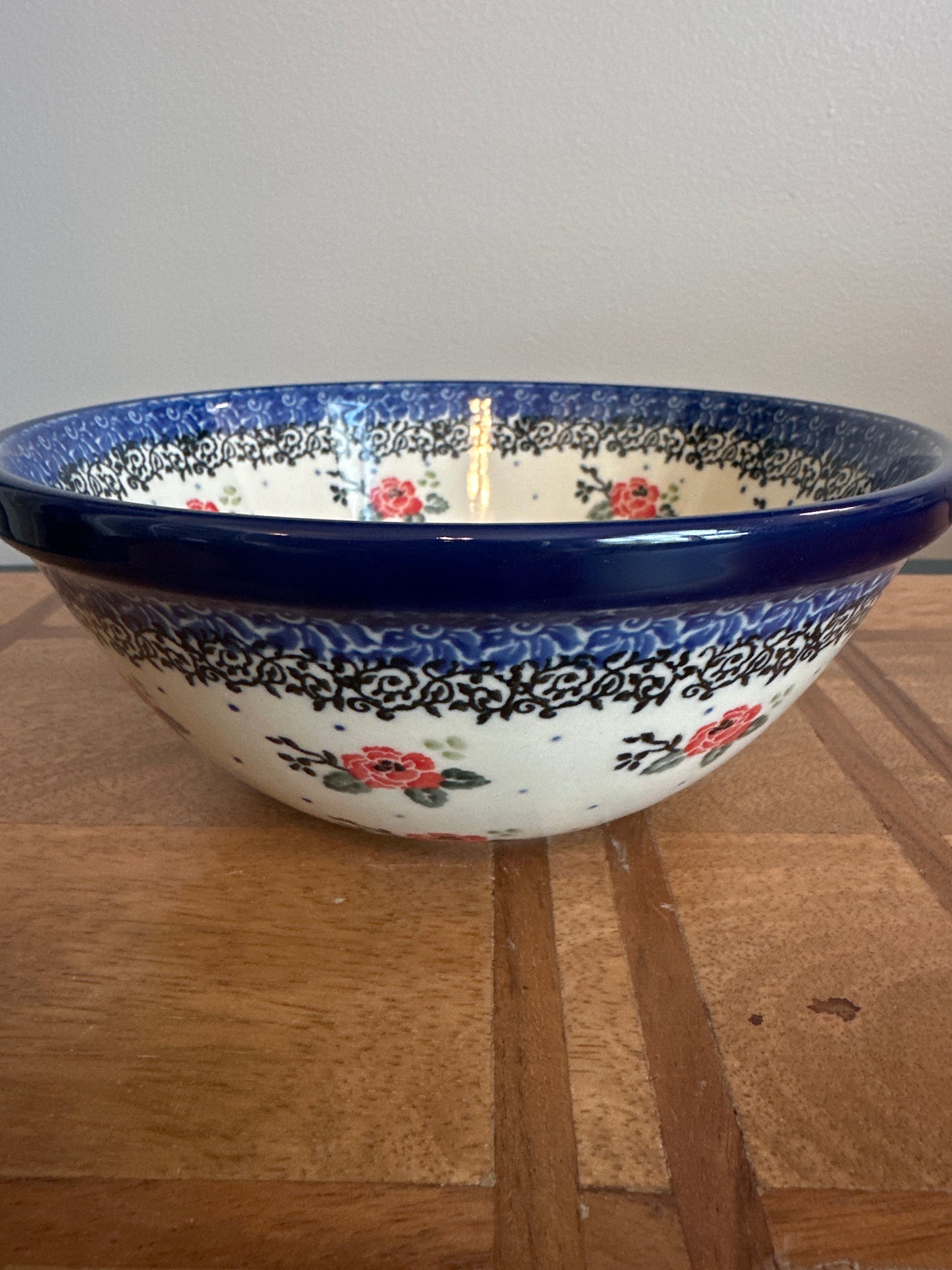 Ceramika Artystyczna Red Rose with Greenery Soup or Salad Bowl