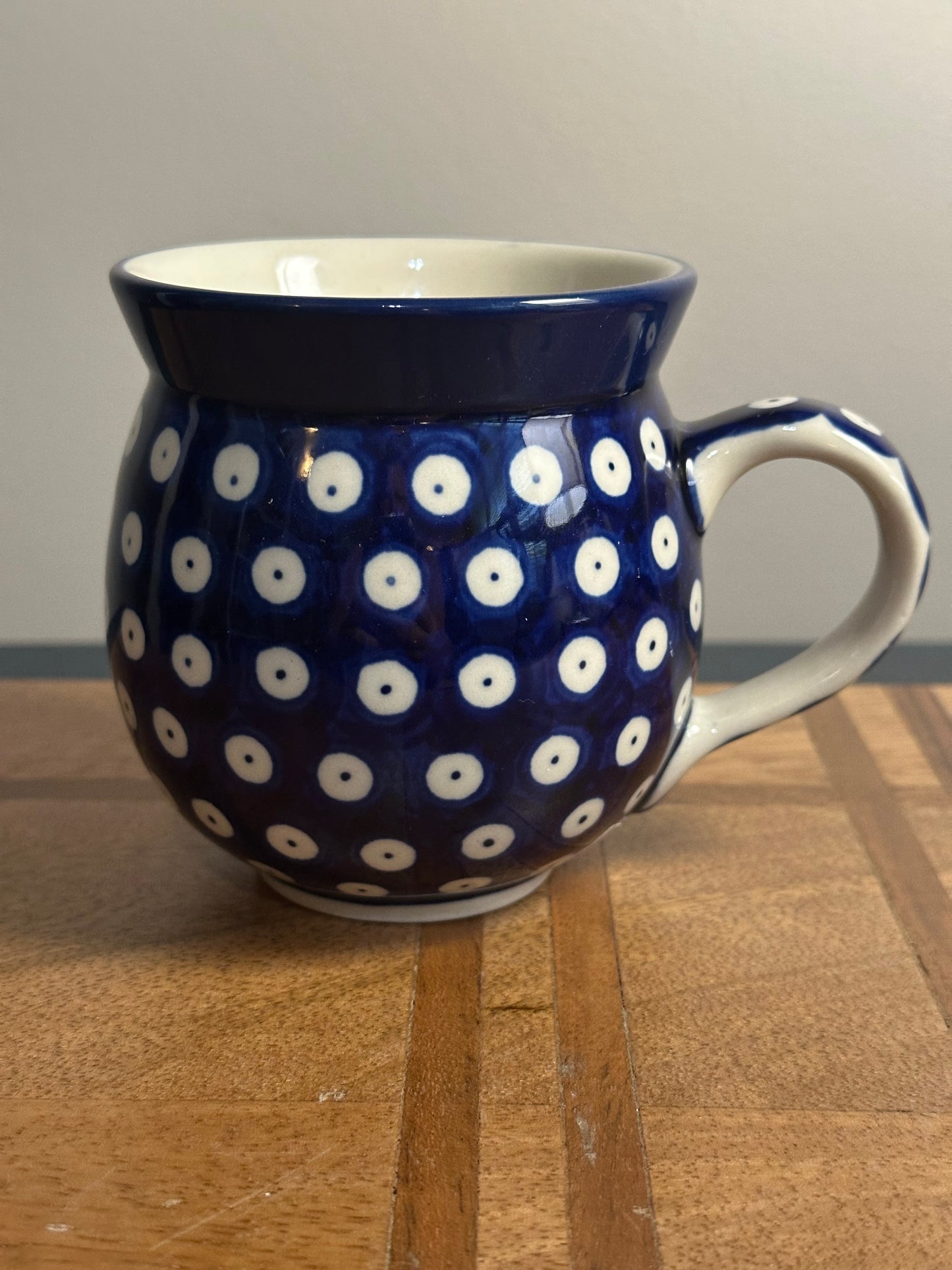 Ceramika Artystyczna Polish Pottery Traditional Pattern, Owls Eye 12 oz Bubble Mug