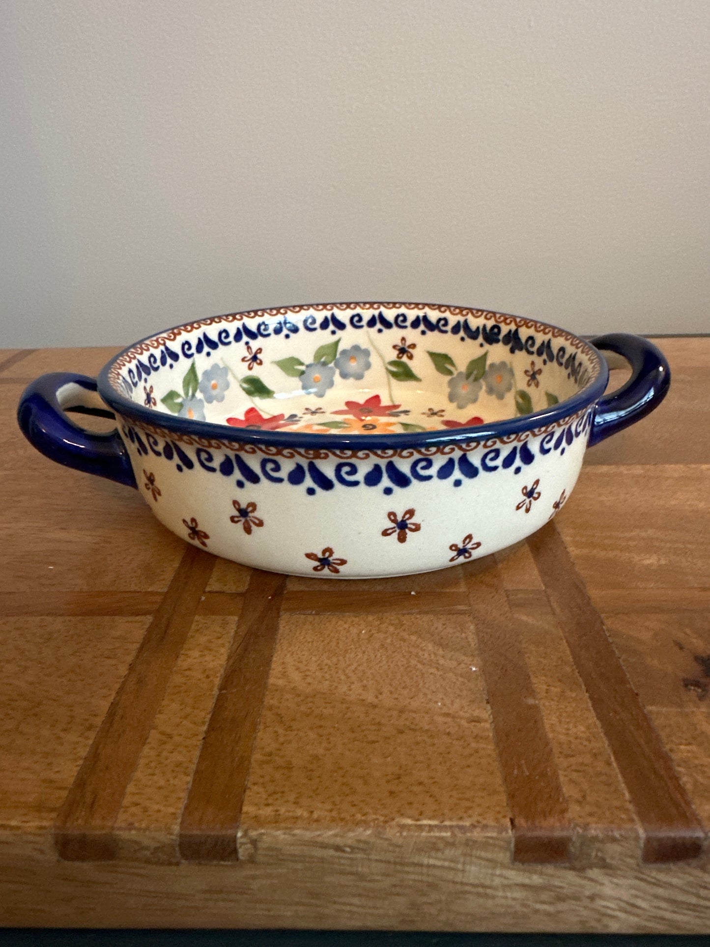 Manufaktura Polish Pottery Zo Girl 7.5" Round Baker with Handles