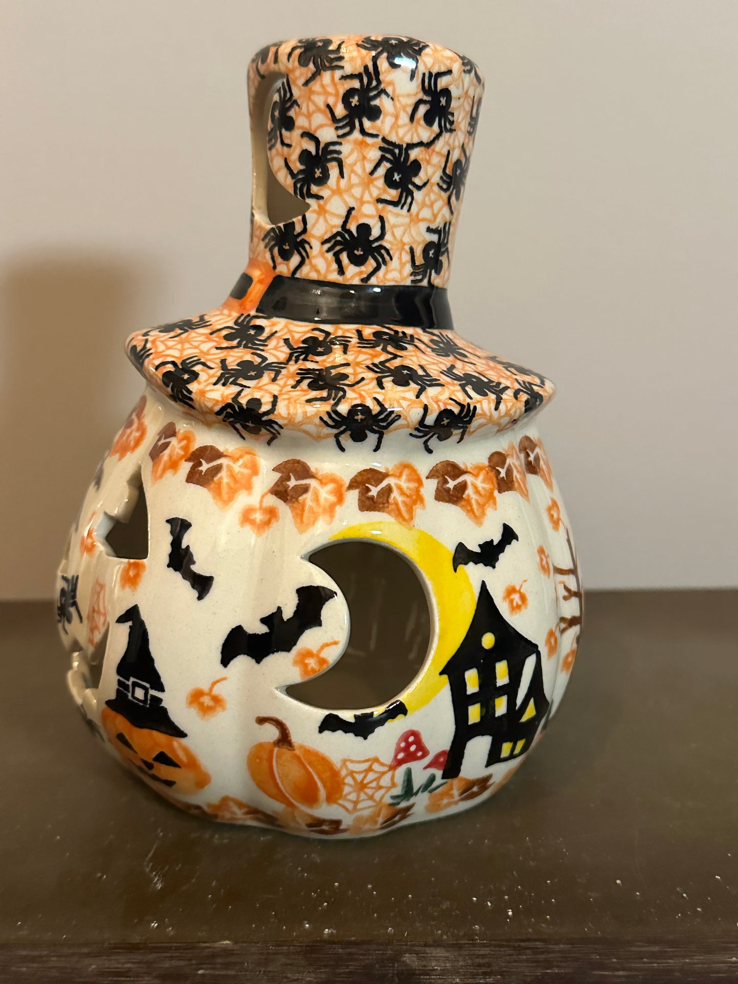 Vena Enchanted Pumpkin Jack'O'Lantern with Top Hat