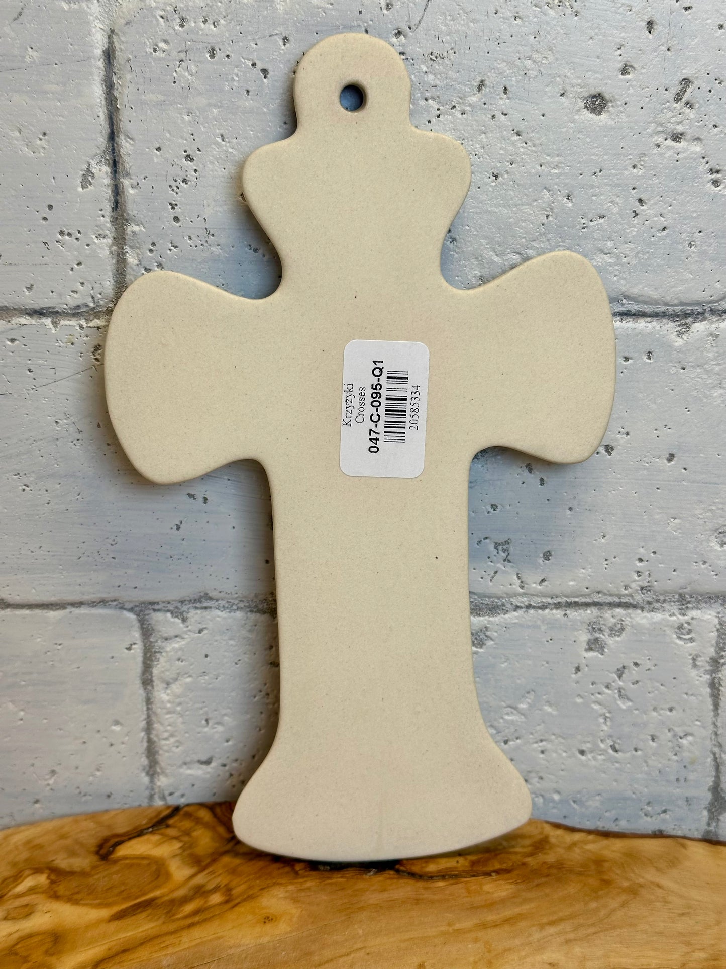Vena, Sierra Wall Cross 7"