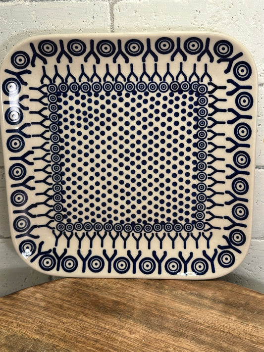 Manufaktura Polish Pottery, Unikat, Artist Gazur, White with Blue Dots, Square Dinner Plate