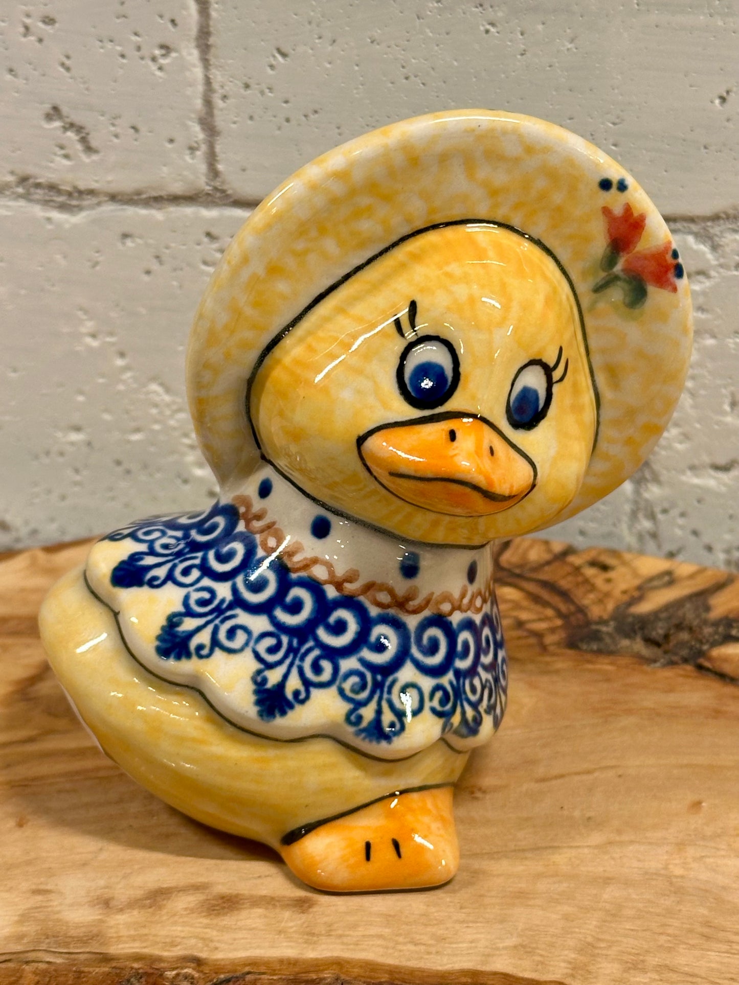 Vena, Autumn Burst, Lady Duck with Bonnet Figurine