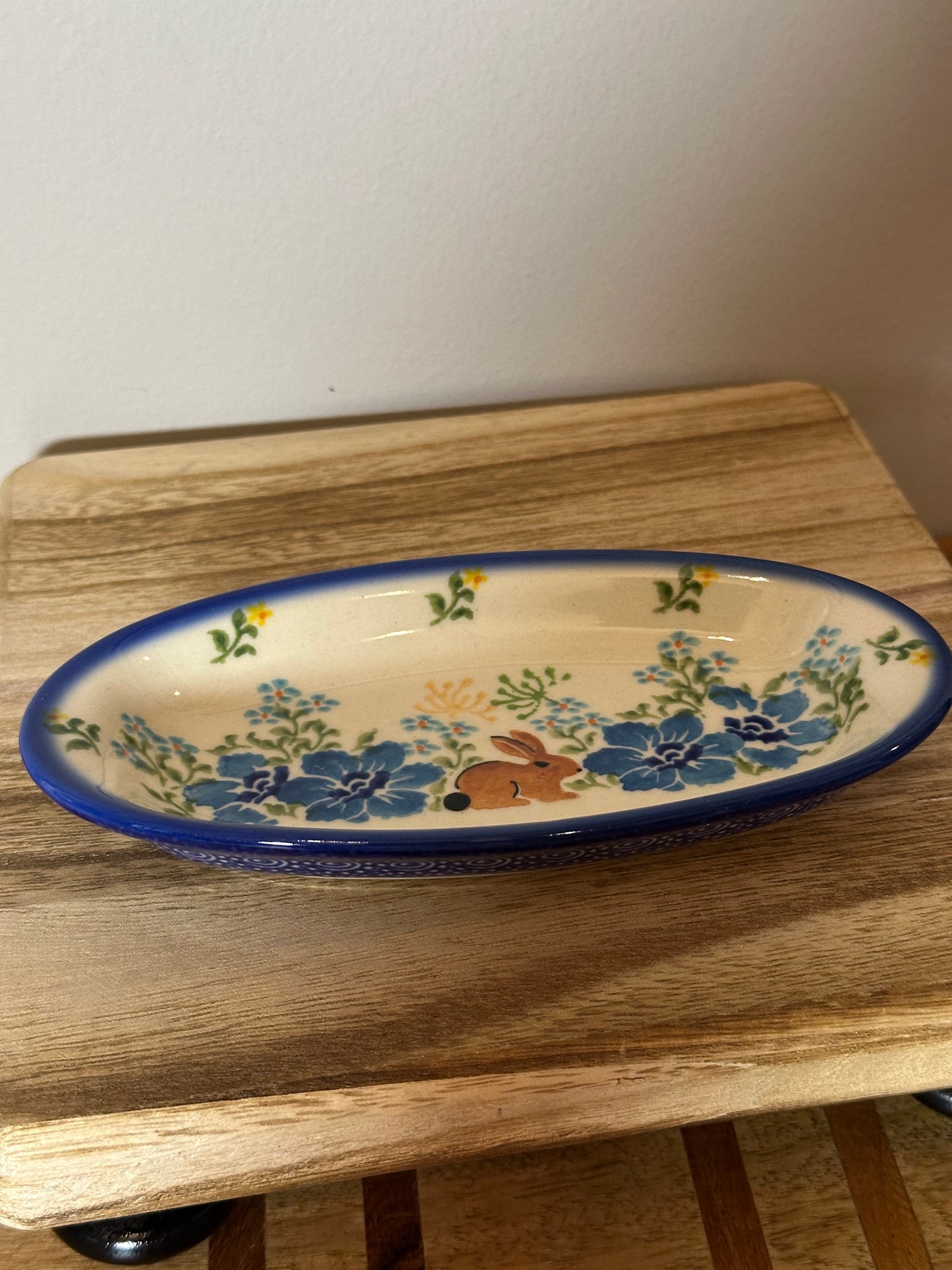 Kalich, Art Level, Medium Bunny Olive Dish
