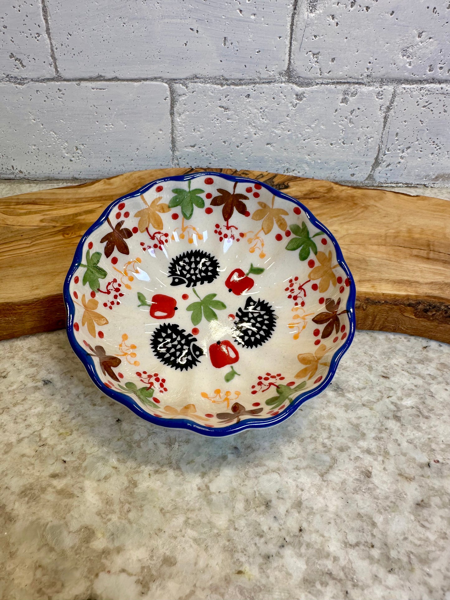 Manufaktura, Hedgie, Scalloped Bowl