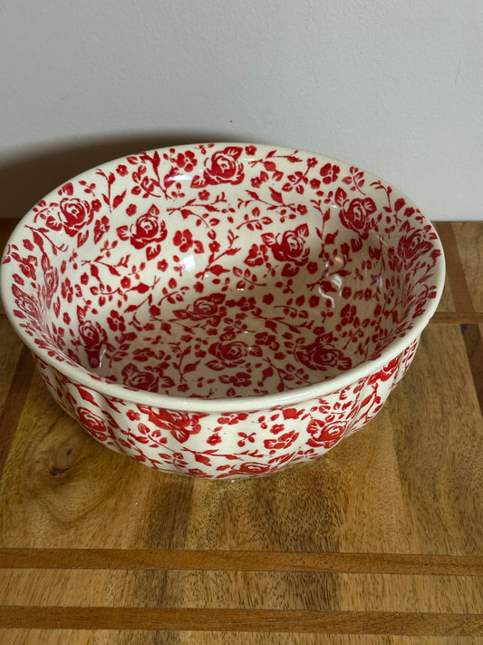 Manufaktura, Roses Are Red, Large Scalloped Bowl
