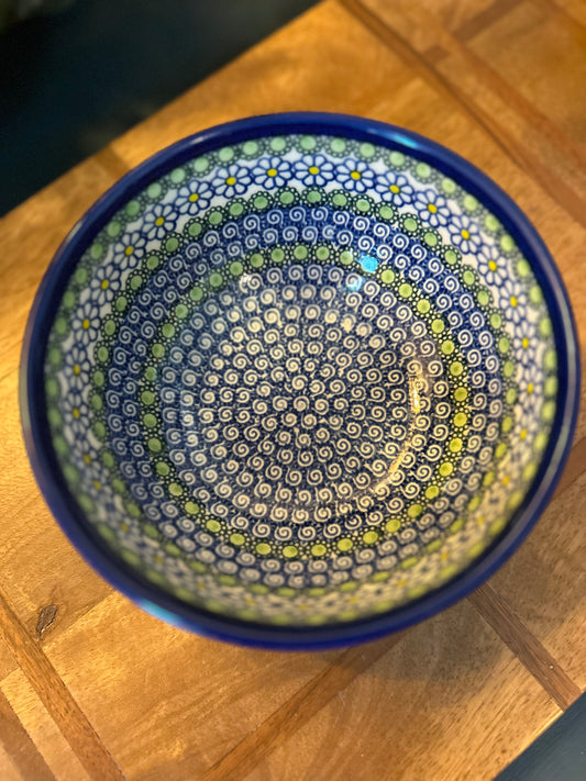 Kalich Polish Pottery, Art Level, Blue, Green Daisy, Serving Bowl 7"