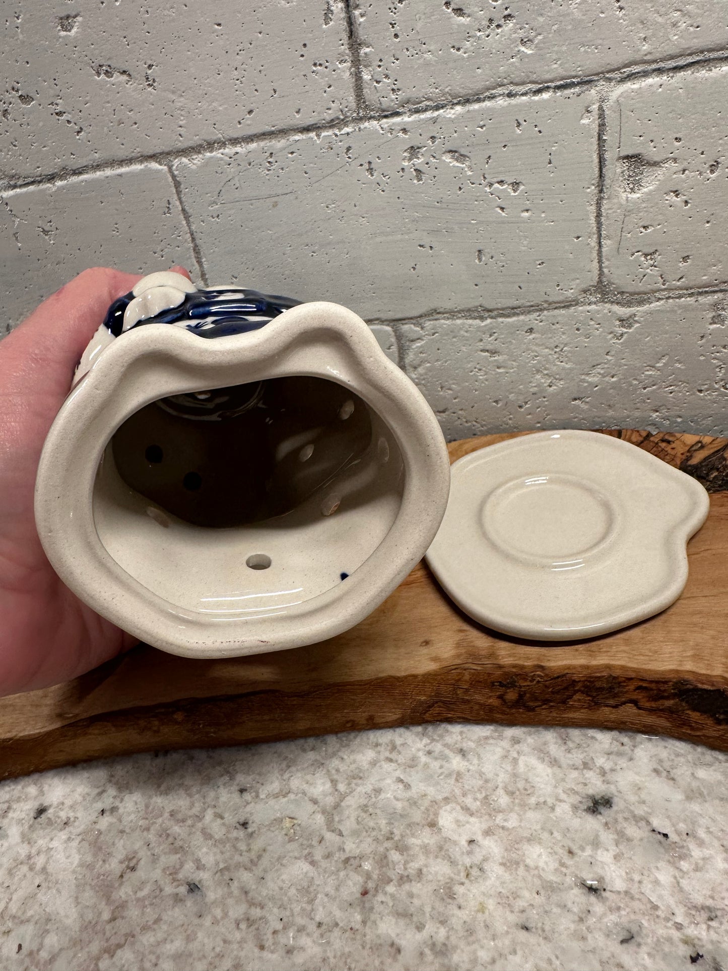 Manufaktura Polish Pottery, Snowflakes Luminary Santa