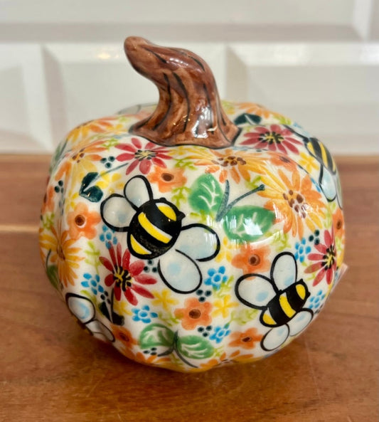 Vena Polish Pottery, Busy Bee Medium Pumpkin