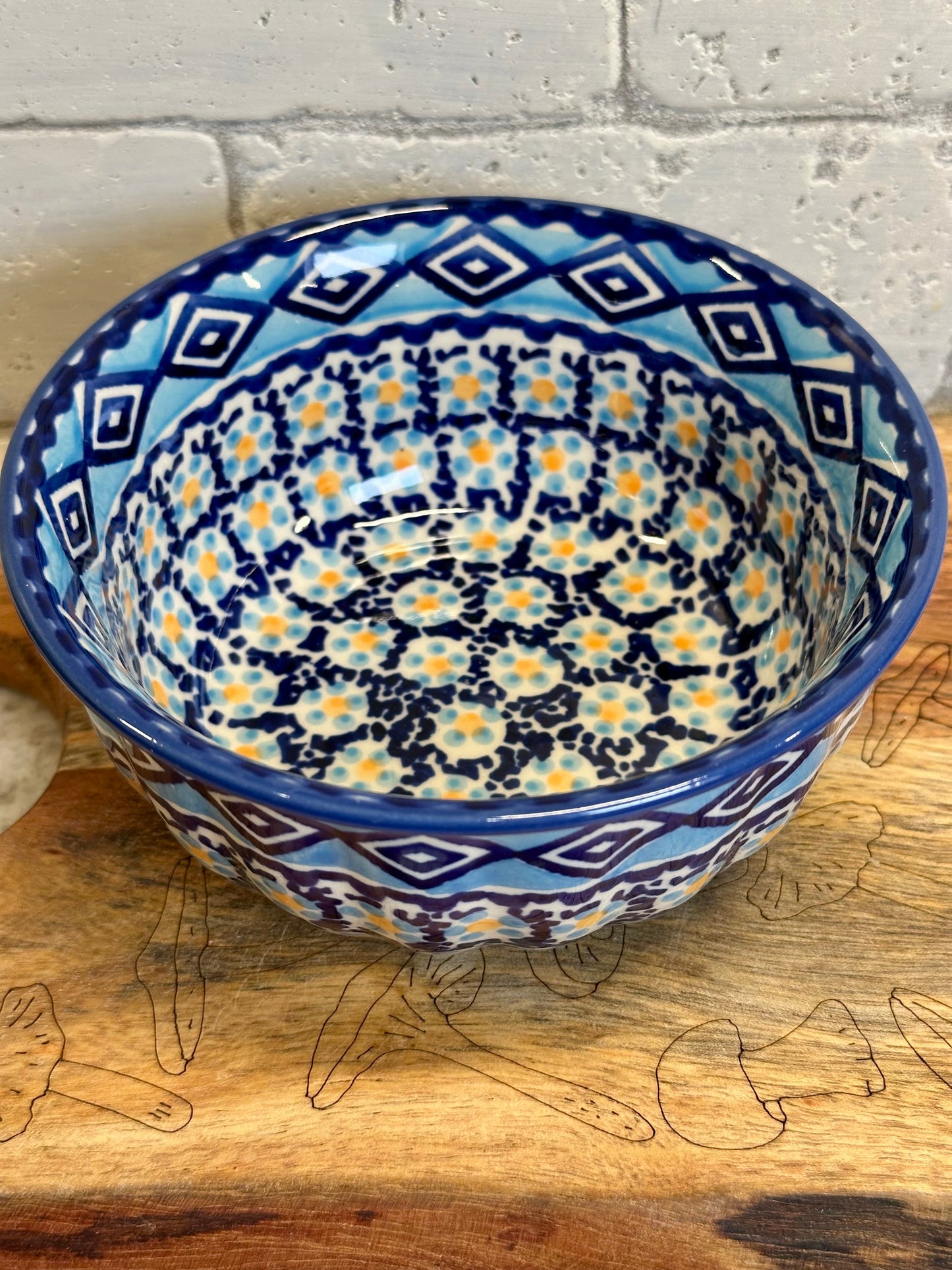 Manufaktura, Blue Diamond, Round Scalloped Bowl.  5.5"
