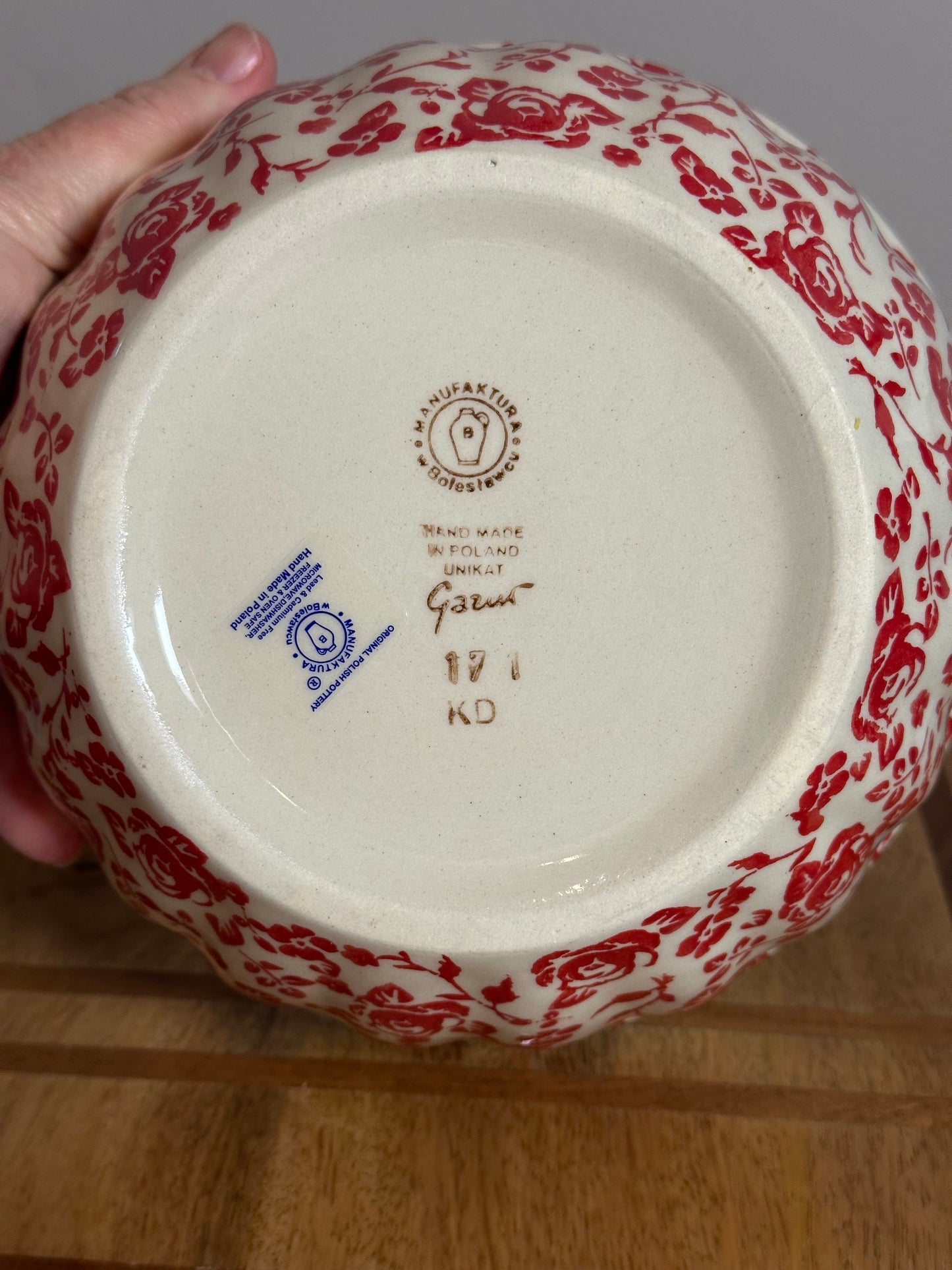 Manufaktura, Roses Are Red, Large Scalloped Bowl