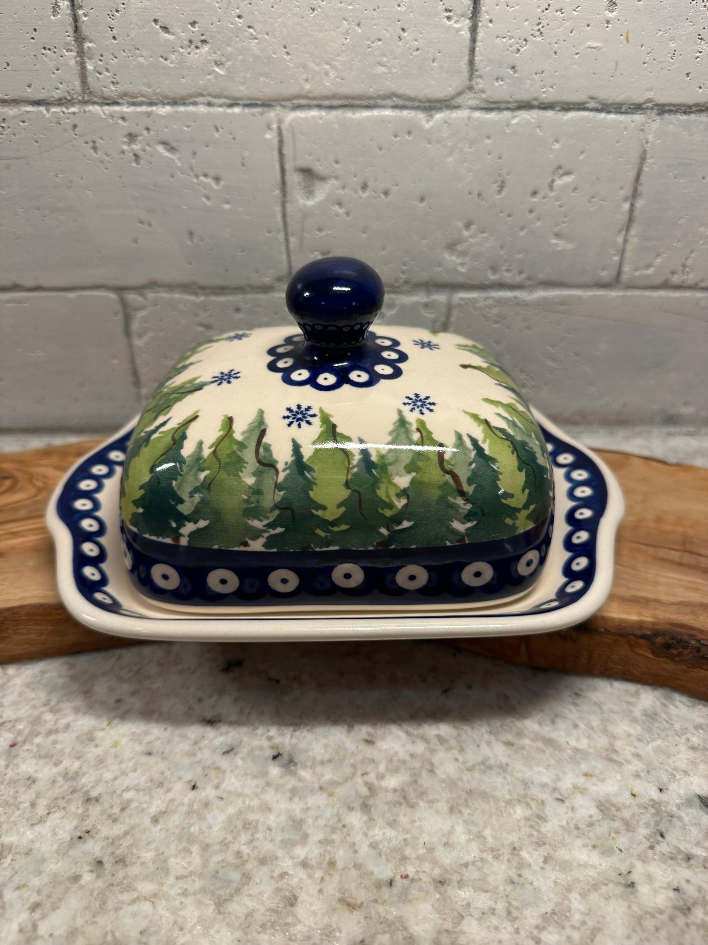 Amfora Polish Pottery, Jamie's Pine Forest & Snowflakes, European Butter Dish