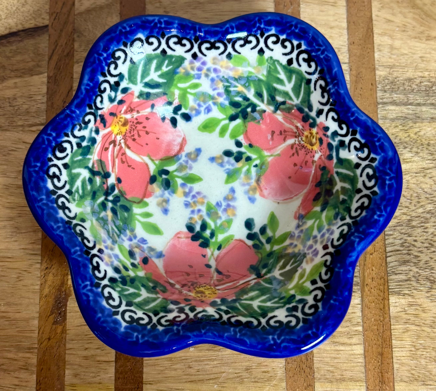 Kalich, Pink Magnolia/Purple Flower Shaped Bowl