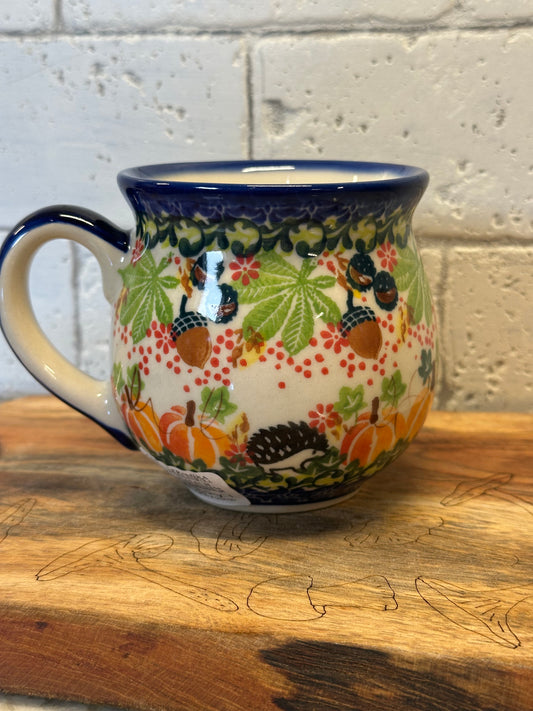Kalich, Art Level A, Acorn, Hedgehog, Pumpkin, Bubble Mug 12 oz.
