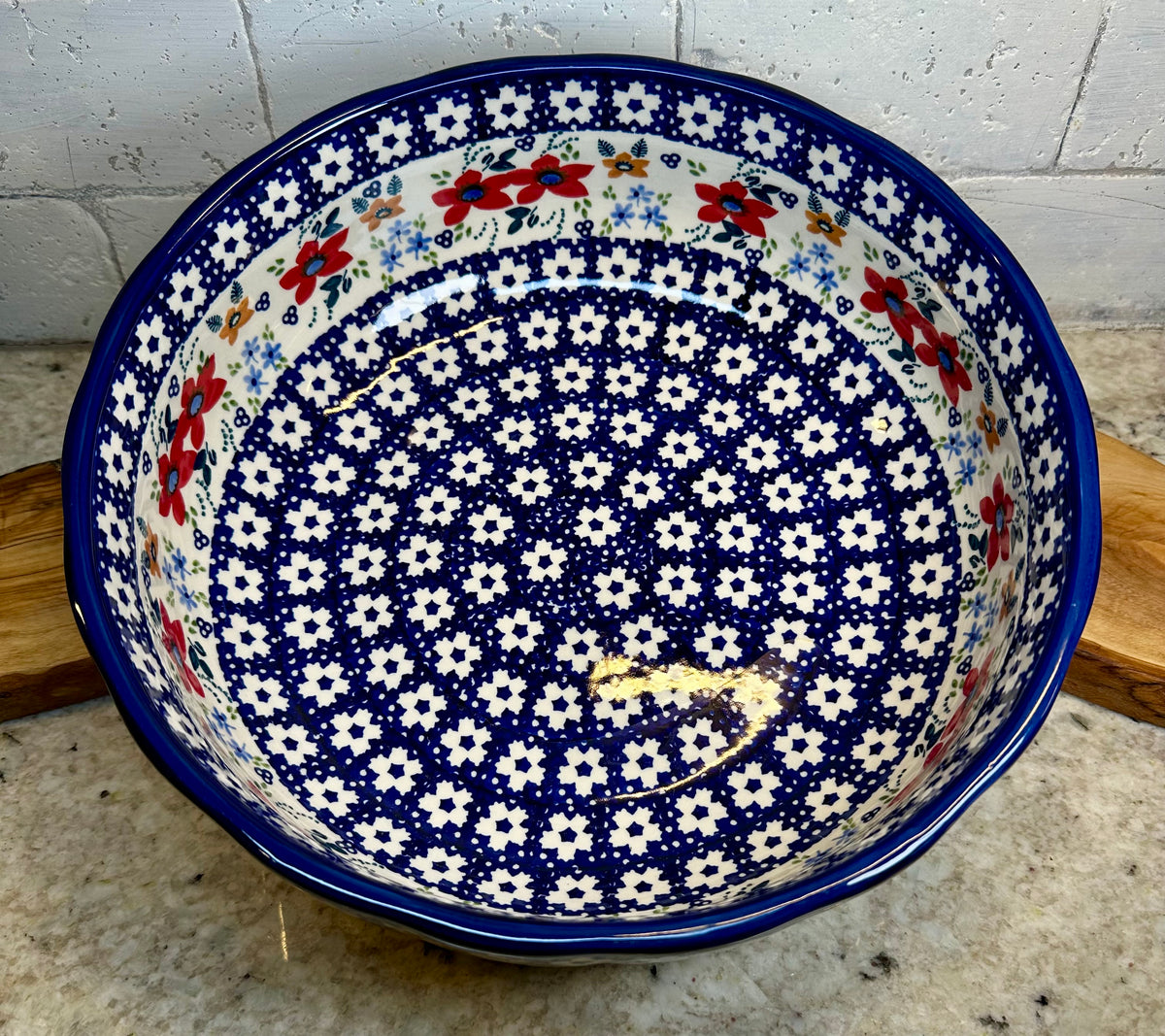 Manufaktura, Polonaise, Agata Scalloped Large Bowl 11"