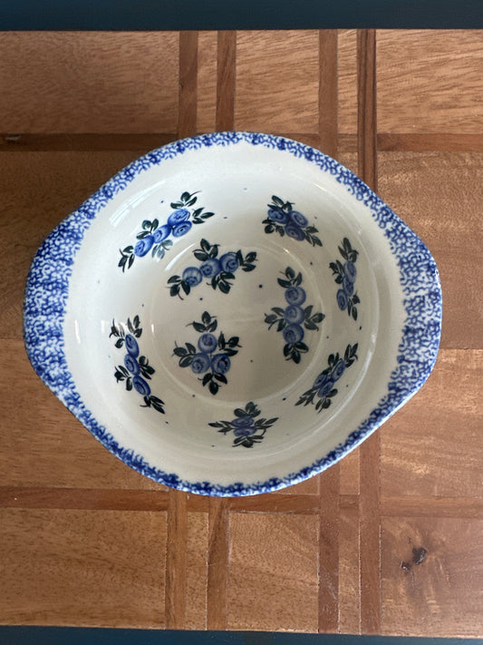 Cergor Polish Pottery, Unikat, Blue Berry Special, 6" Handled Bowl