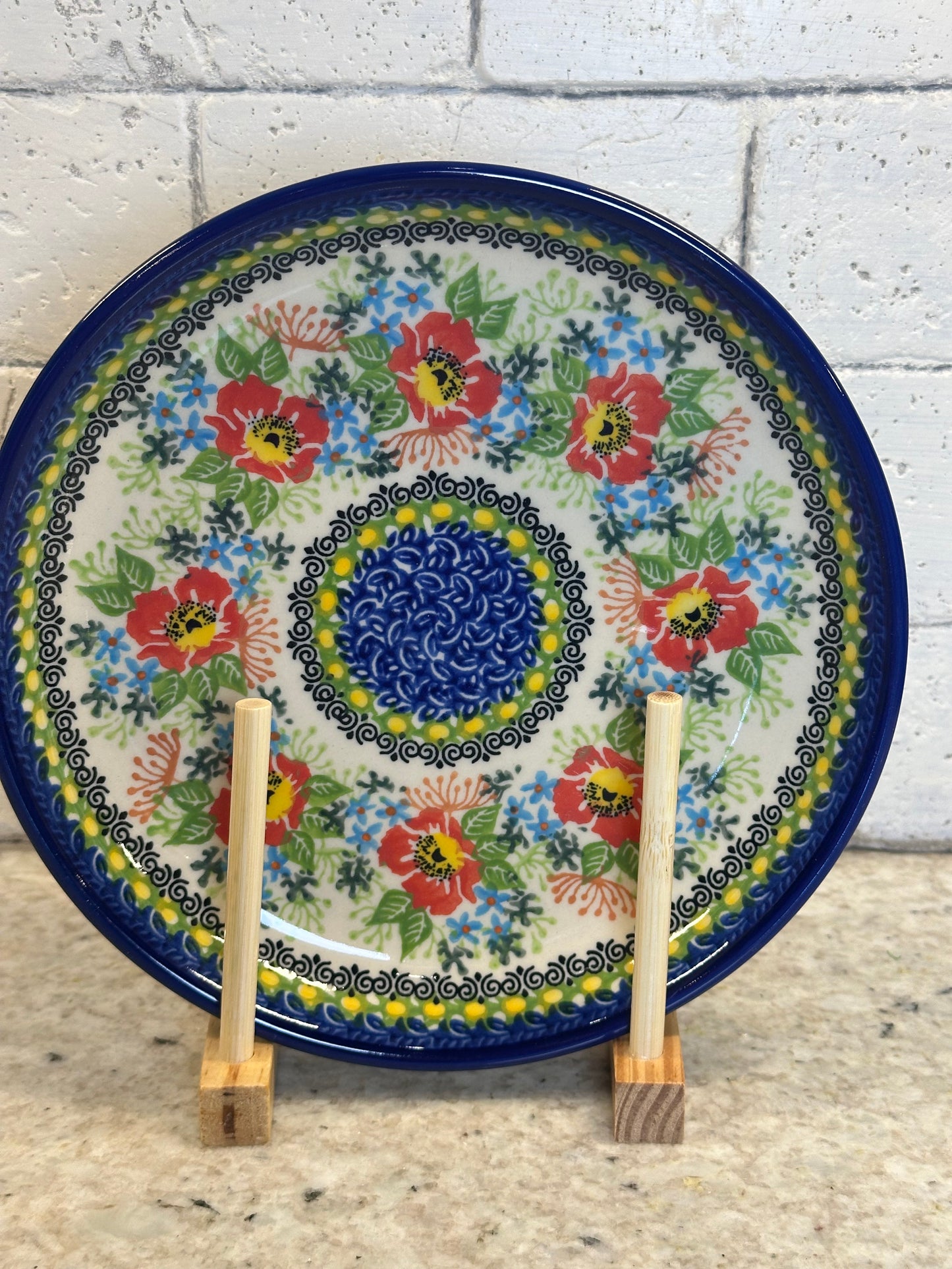 Kalich, Art Level A, Red Floral, Lipped Plate 8"
