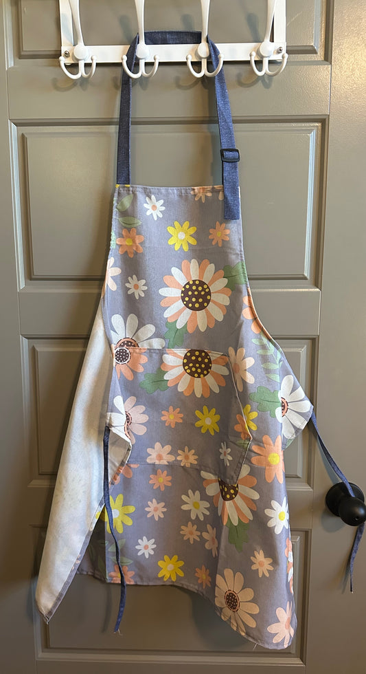 Oil-Proof, Waterproof, Light Gray Flower Apron