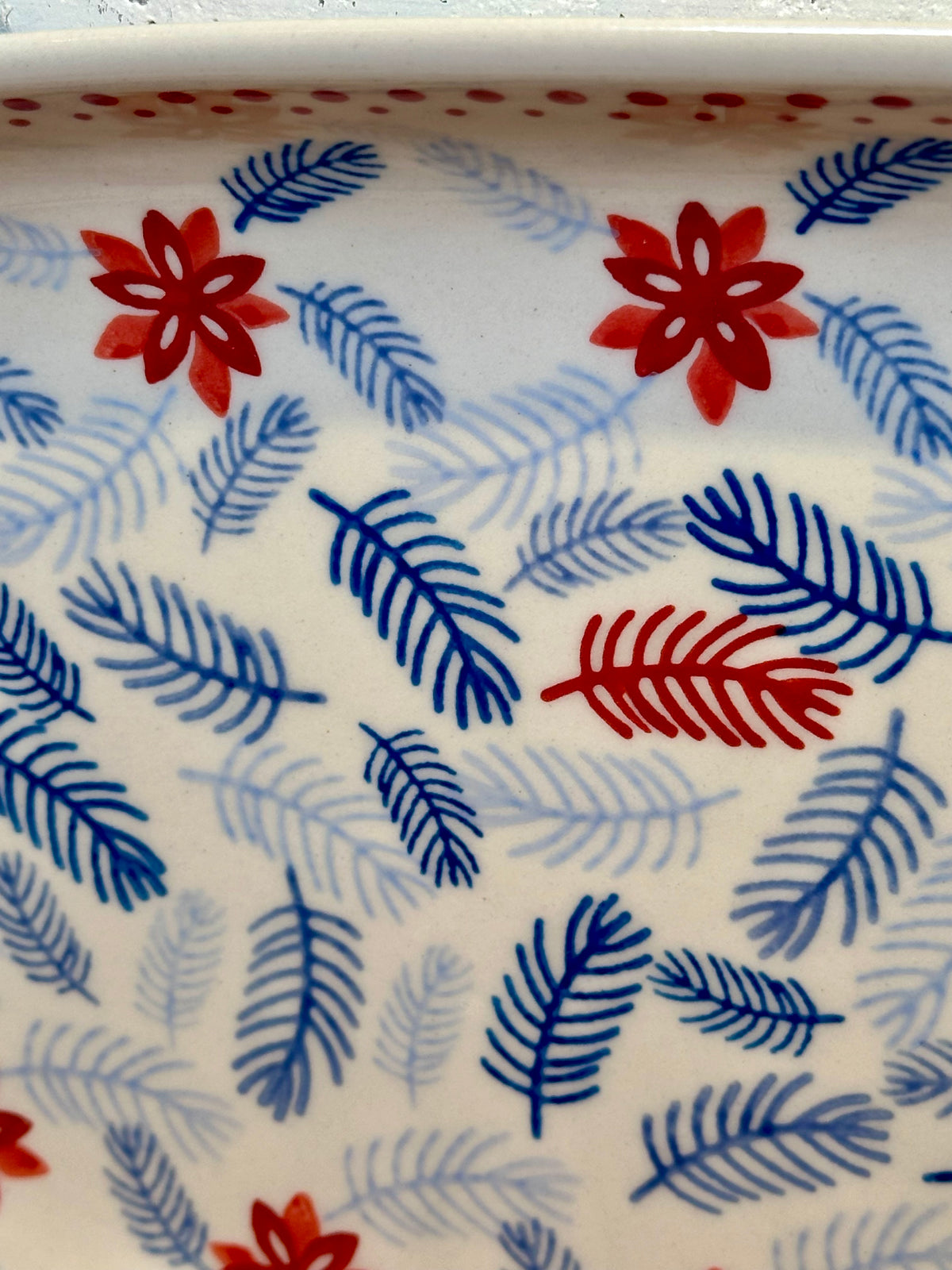 Manufaktura, Blue and Red Leaves and Red Flower, Medium Platter/Plate