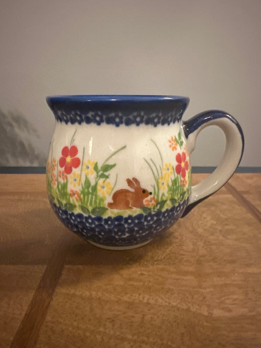 12 oz. Bubble Mug. Pattern: Baby Bunny Stroll