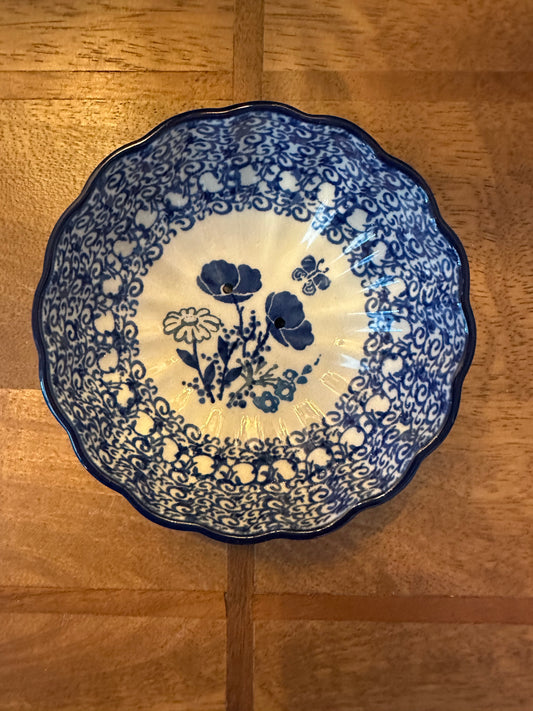 Ceramika Artystyczna Polish Pottery, Blue Poppy with Butterfly Small Scalloped Bowl
