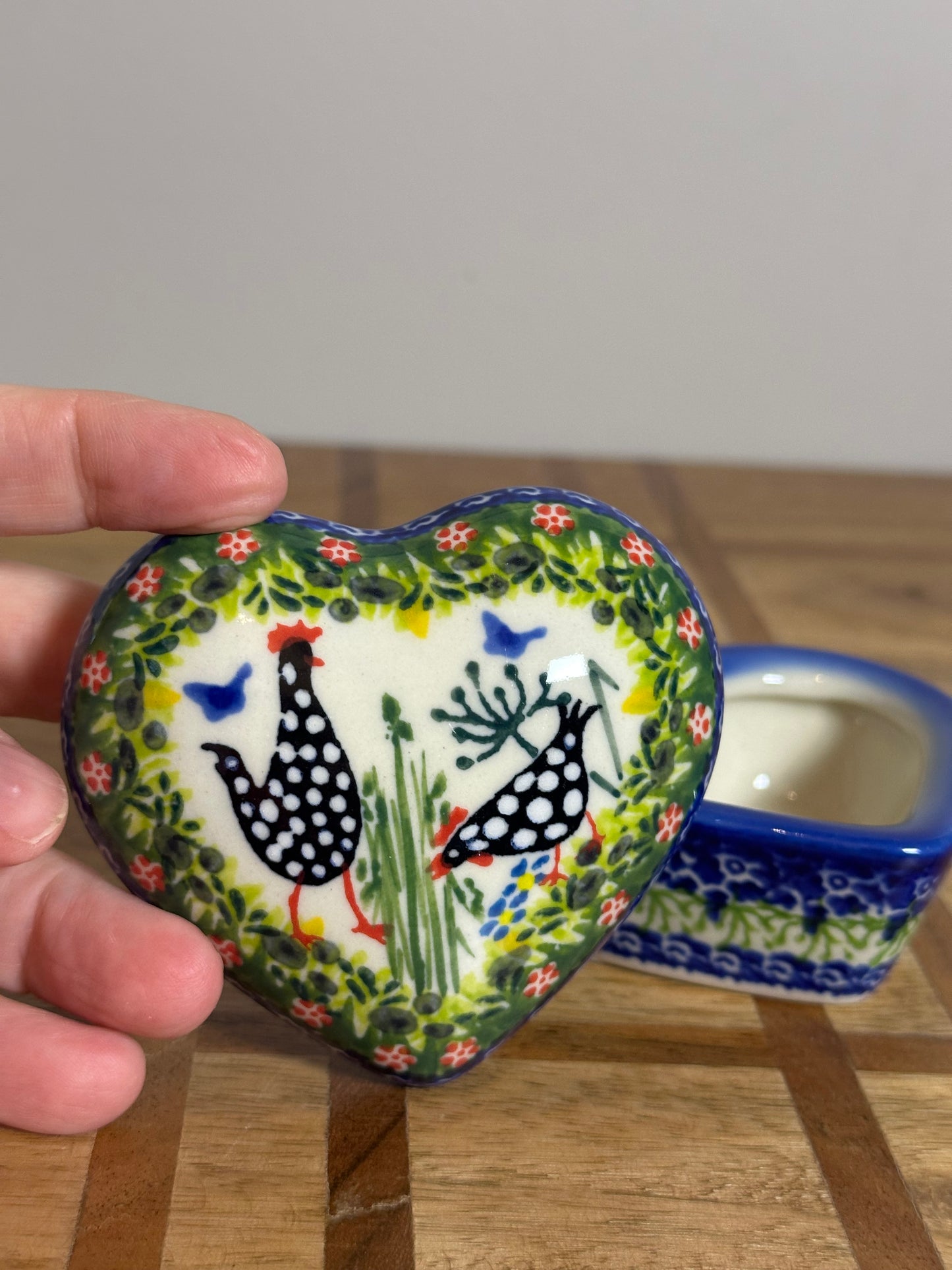 Kalich, Art Level A, Black Chicken, Trinket Heart Box