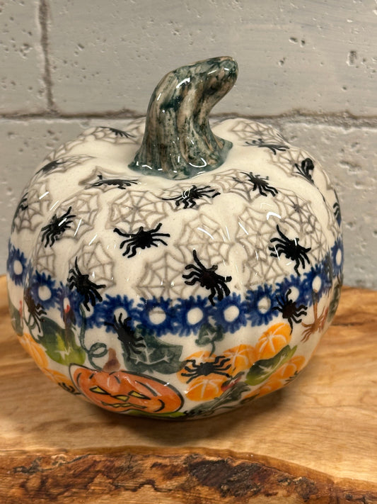Vena, Trick Or Treat Pumpkin Figurine