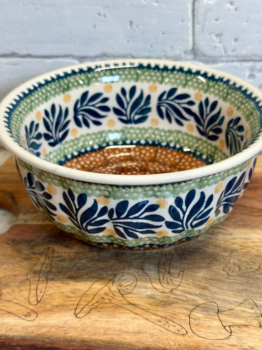 Manufaktura, Jungle Flora, Scalloped Bowl.  5.5"
