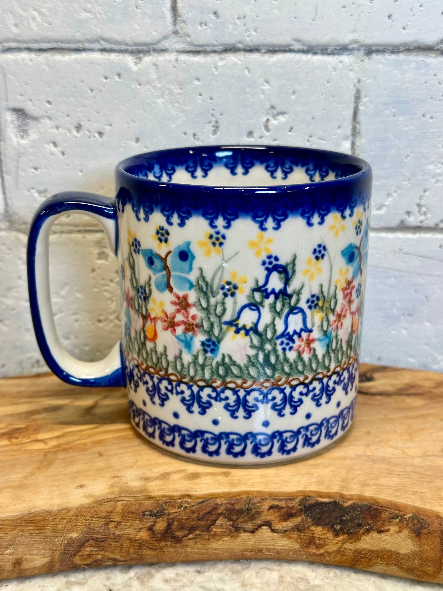 Vena, Butterflies Floral, Straight Mug 12 oz.