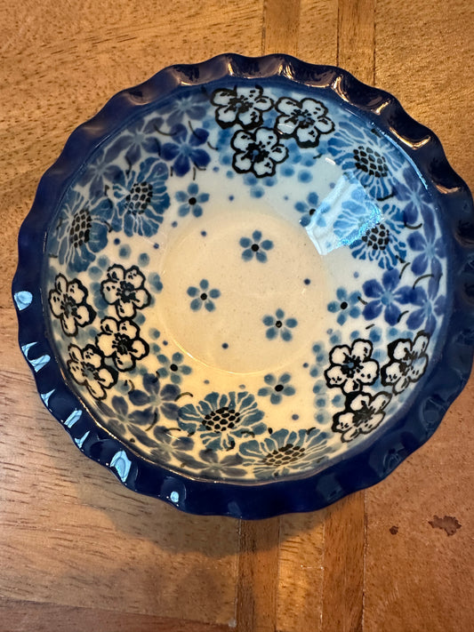 Ceramika Artystyczna Polish Pottery.  Unikat Level 4657. Scalloped Bowl
