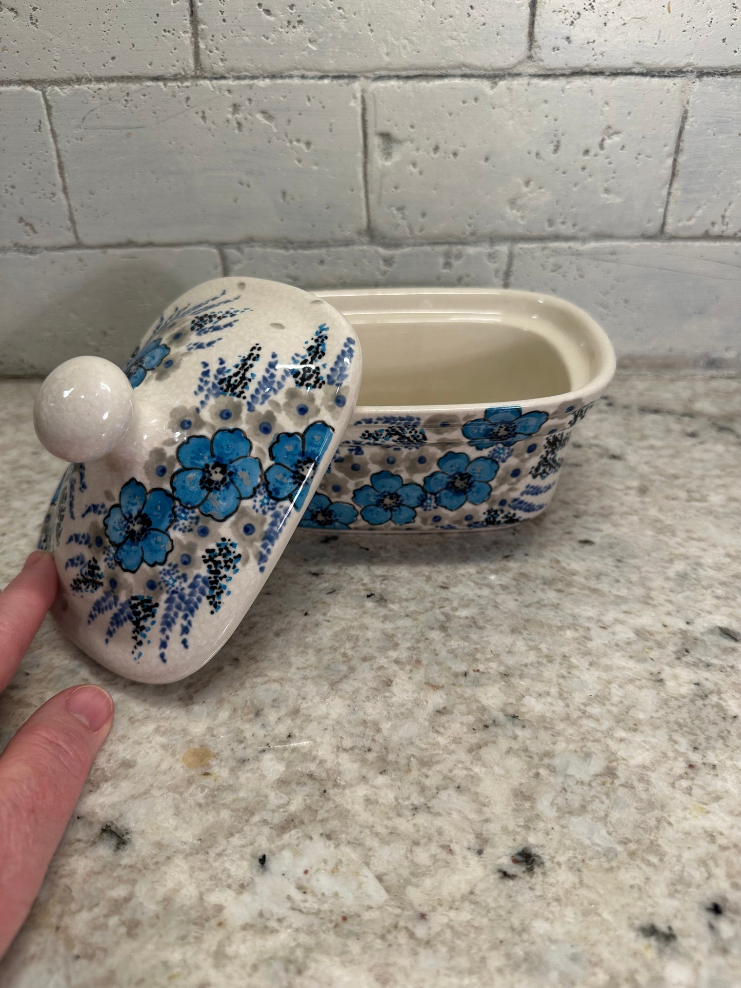 Ceramika Artystyczna Polish Pottery, Signature Unikat 374, Butterdish/Covered Box