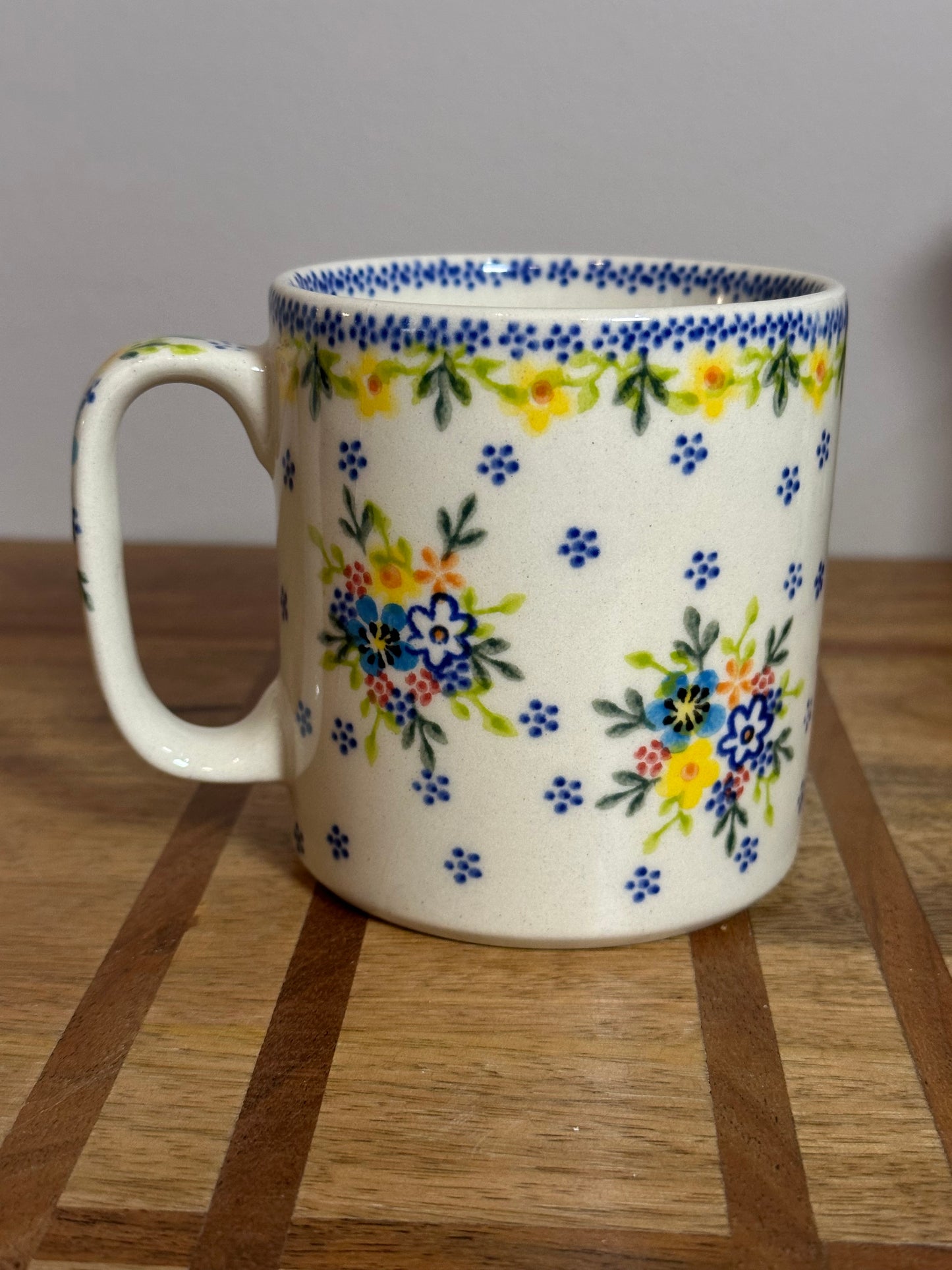 Vena, Unikat U588, Yellow Bow Bunny, Straight Mug