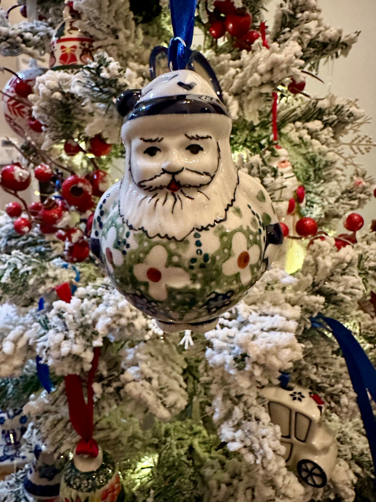 Manufaktura Daisy Jane Santa Ornament