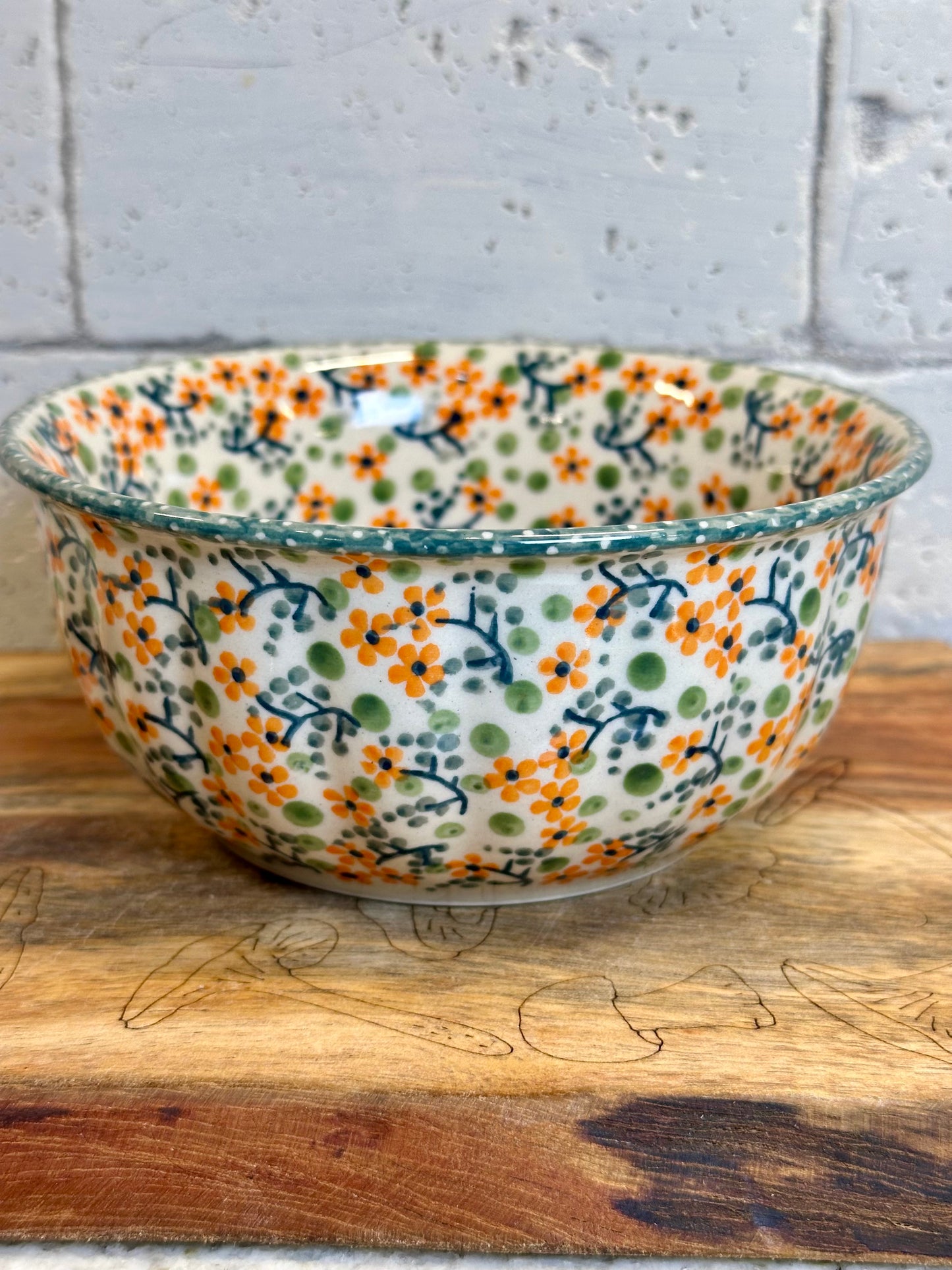 Manufaktura, Peach Blossoms, Round Scalloped Bowl 5.5"