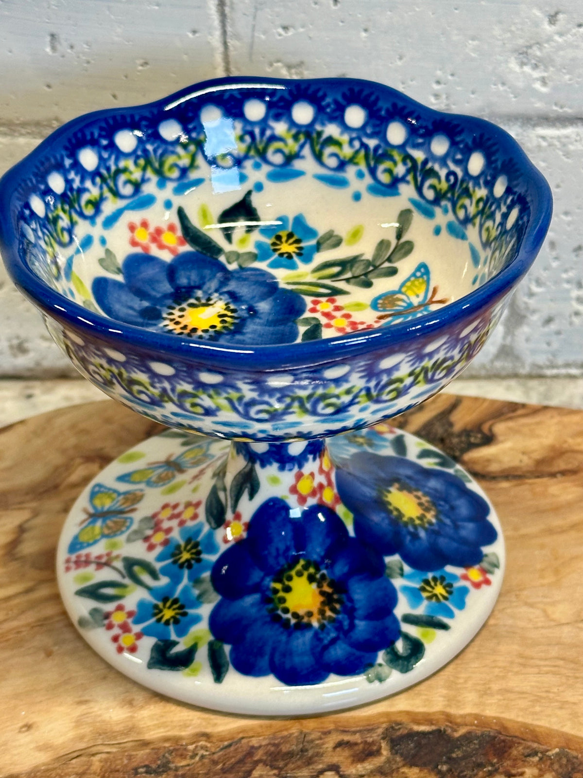 Vena Garden Of Blue, Pedestal Wavy Dessert/Dip Bowl