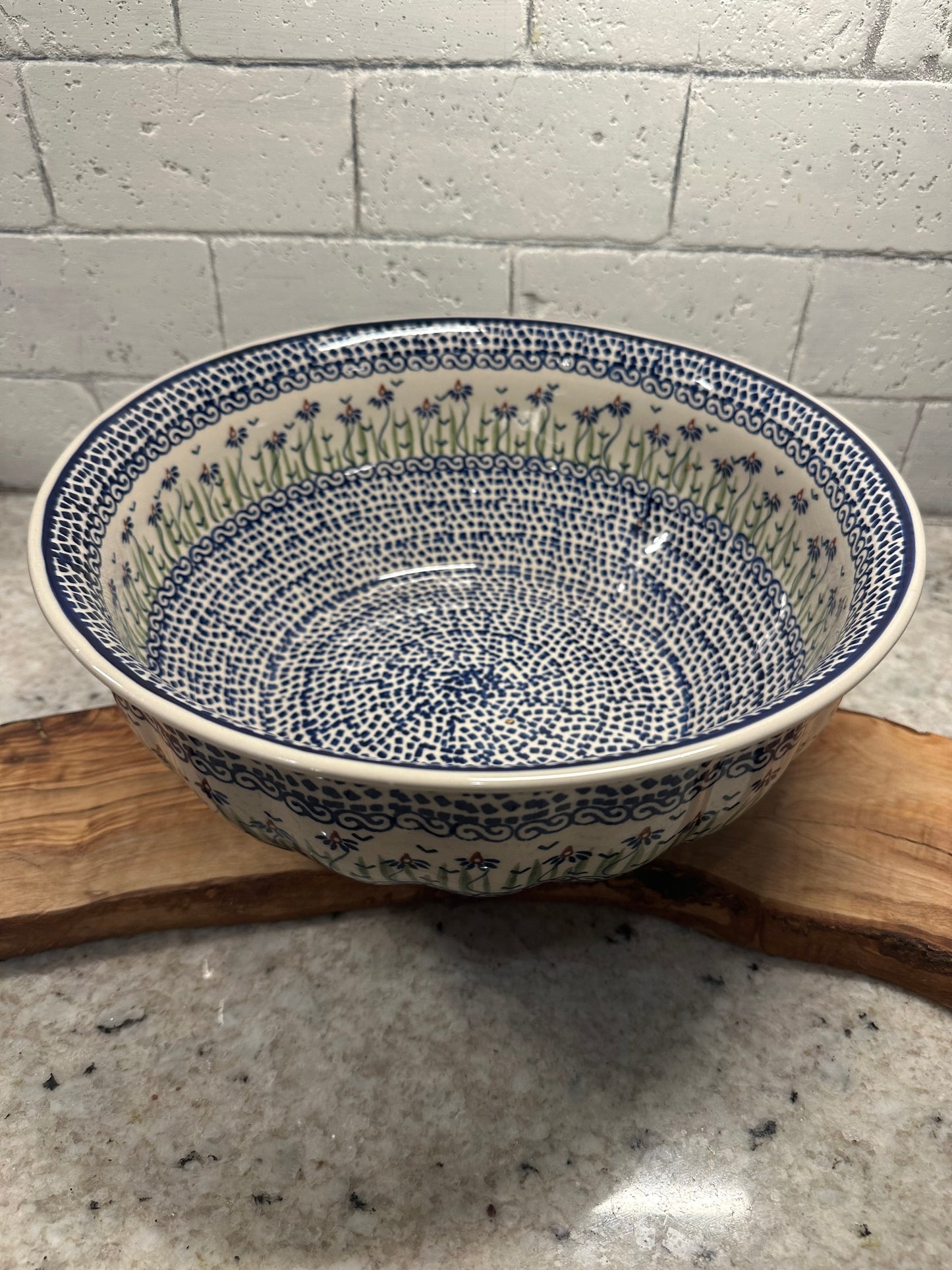 Manufaktura Polish Pottery,  Addie Jo, Large Scalloped Bowl