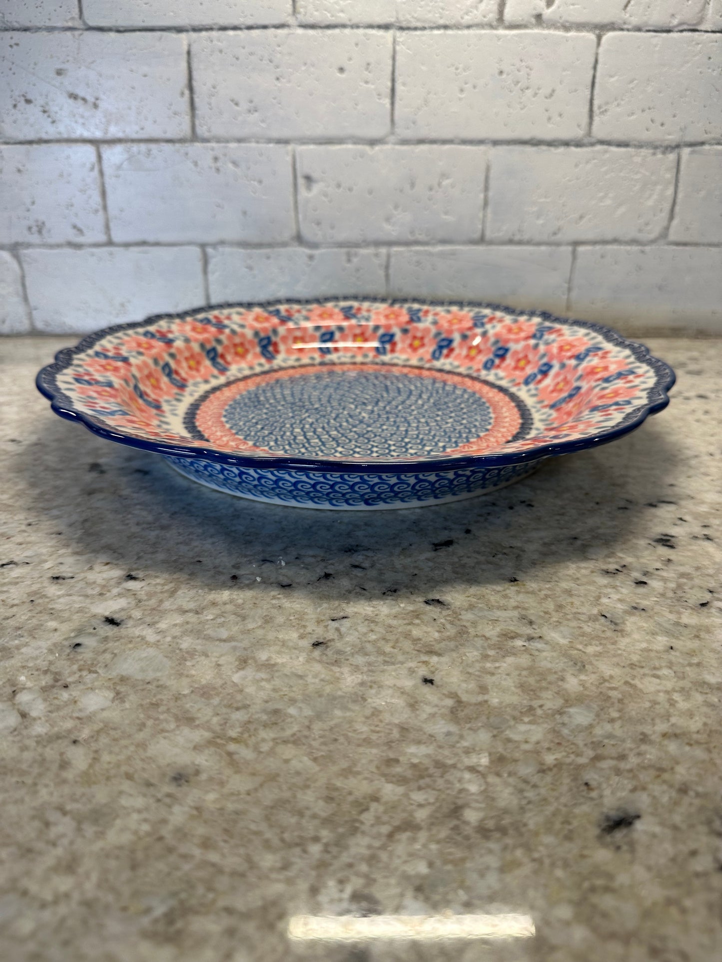 Manufaktura, Calico, Large Scalloped Platter
