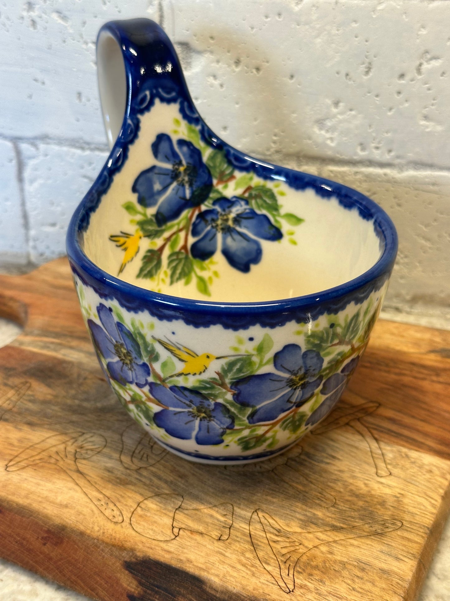 Kalich, Art Level A2, Blue Magnolia with Yellow Bird, Loop Mug/Bowl