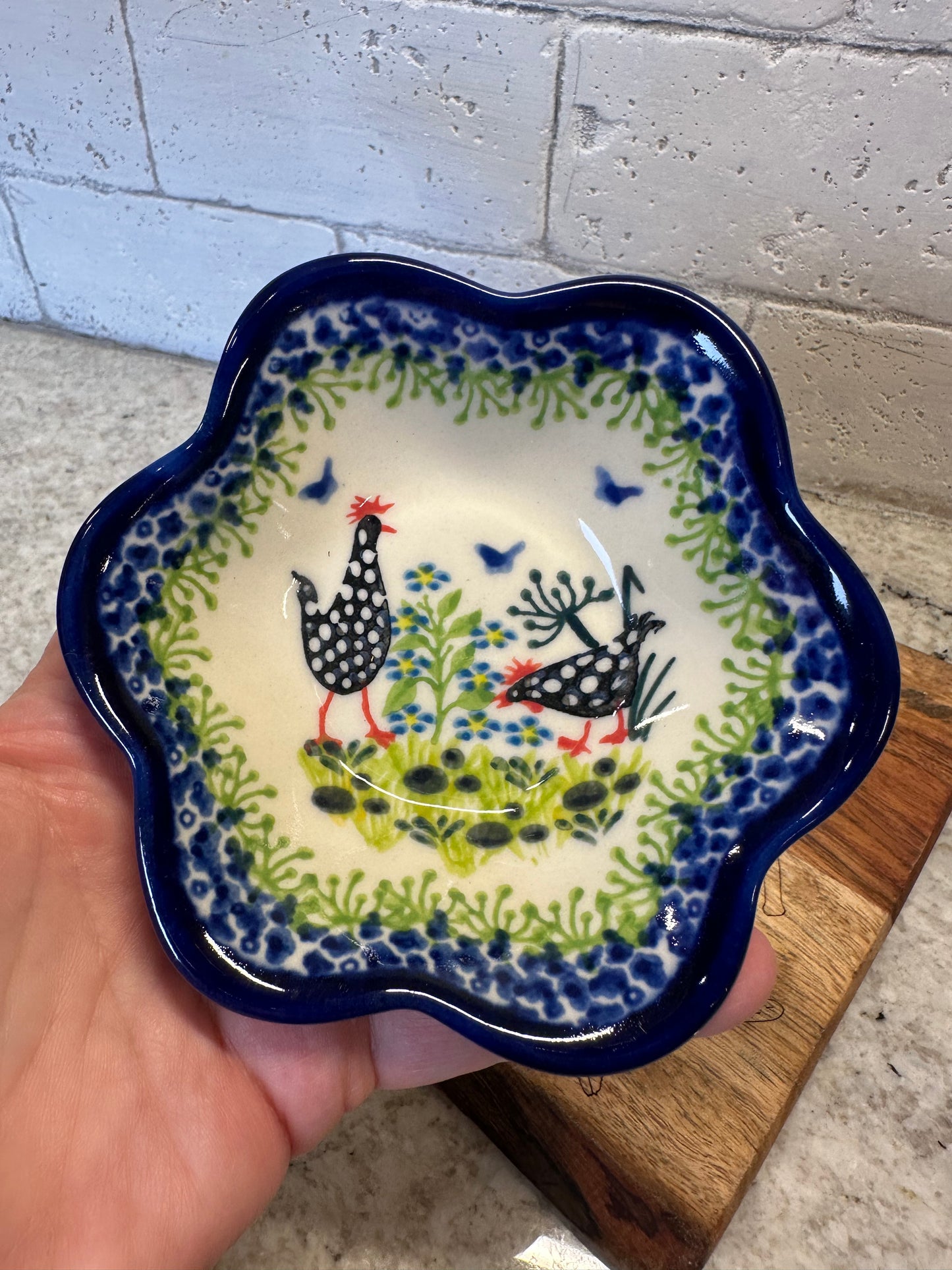 Kalich, Art Level A, Polka Chicken, Flower Bowl