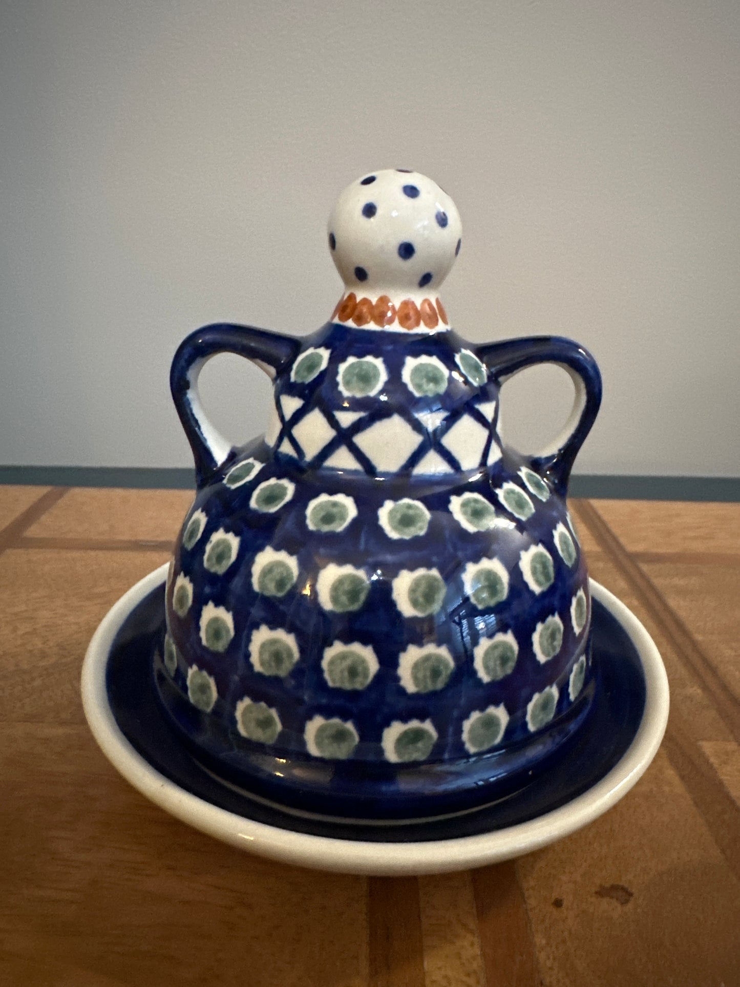 Zaklady Polish Pottery, X Pattern Medium Cheese Lady