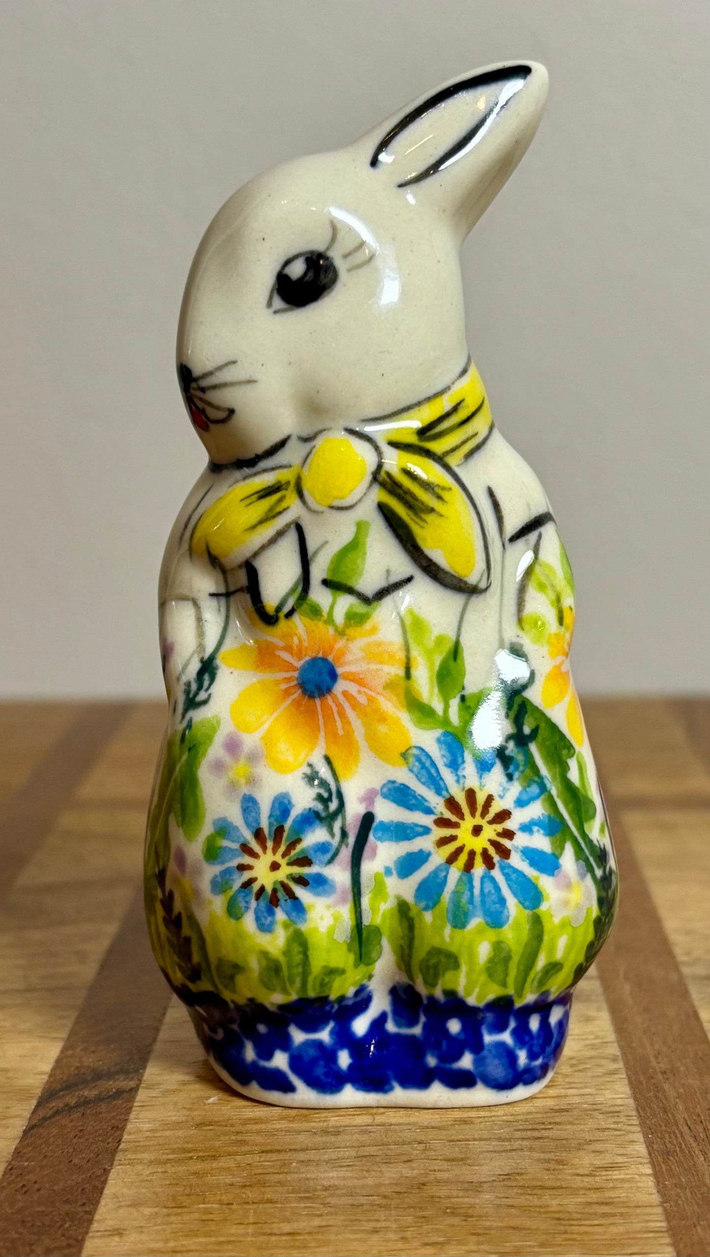 Kalich, Art Level A1, Mr. Rabbit, Bunny Figurine