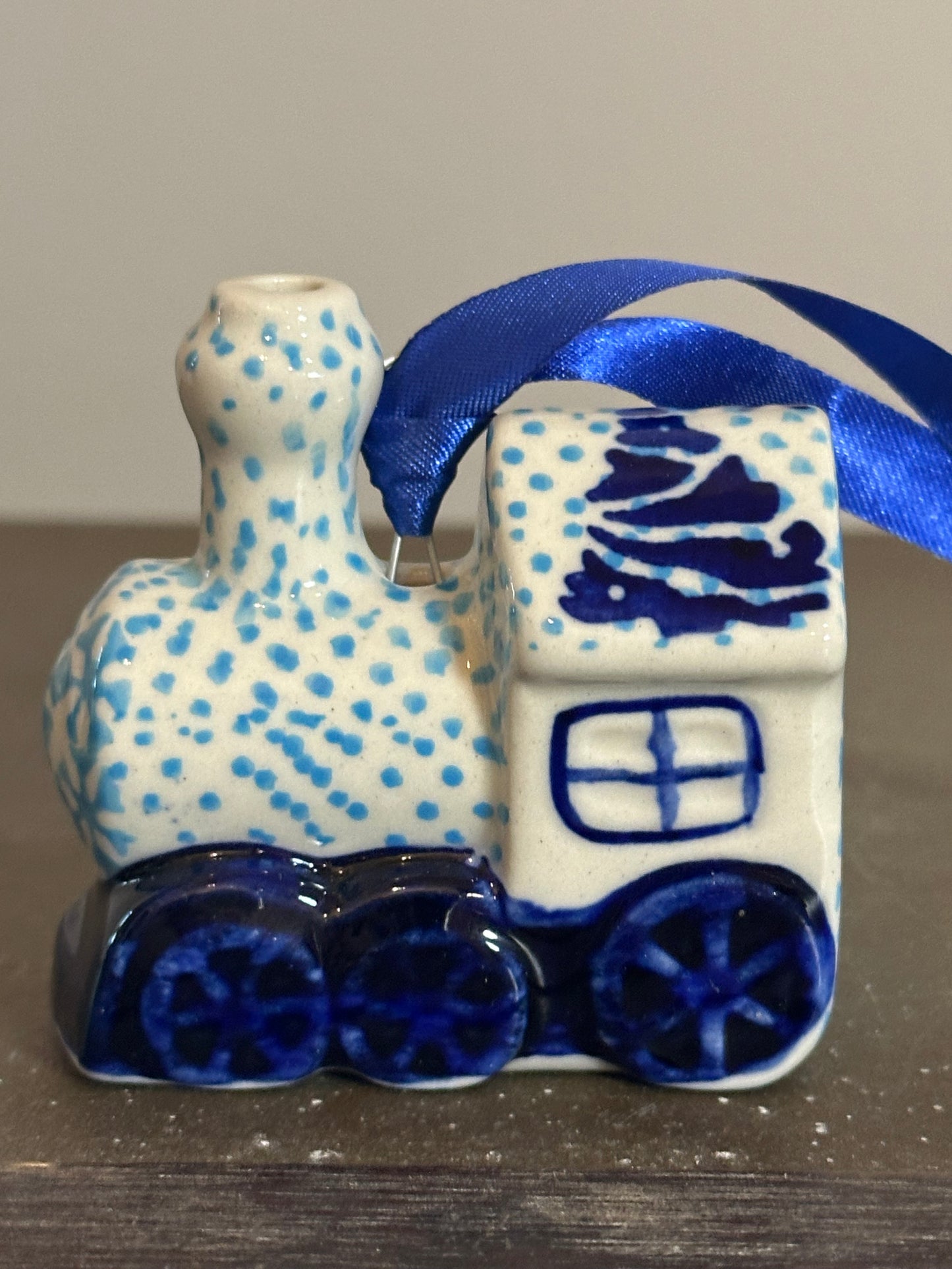 Manufaktura Bullwinkle Train Ornament