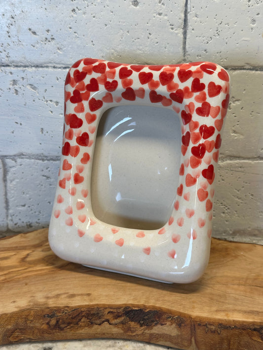 Manufaktura, Happy Hearts Frame