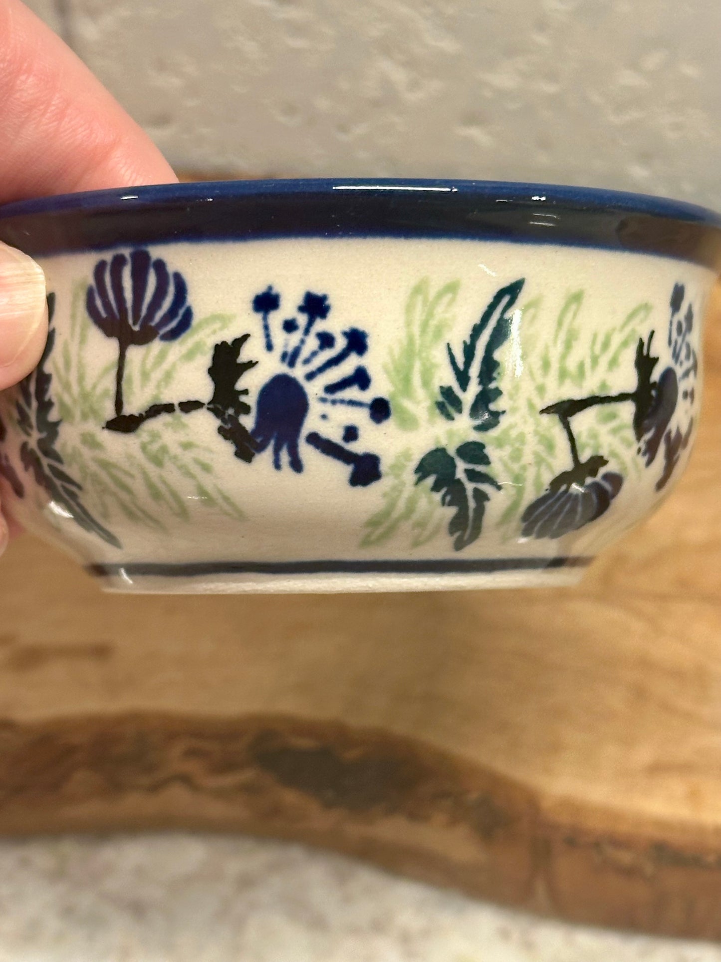 Zaklady, Sweet Annie Small Bowl 3.75"