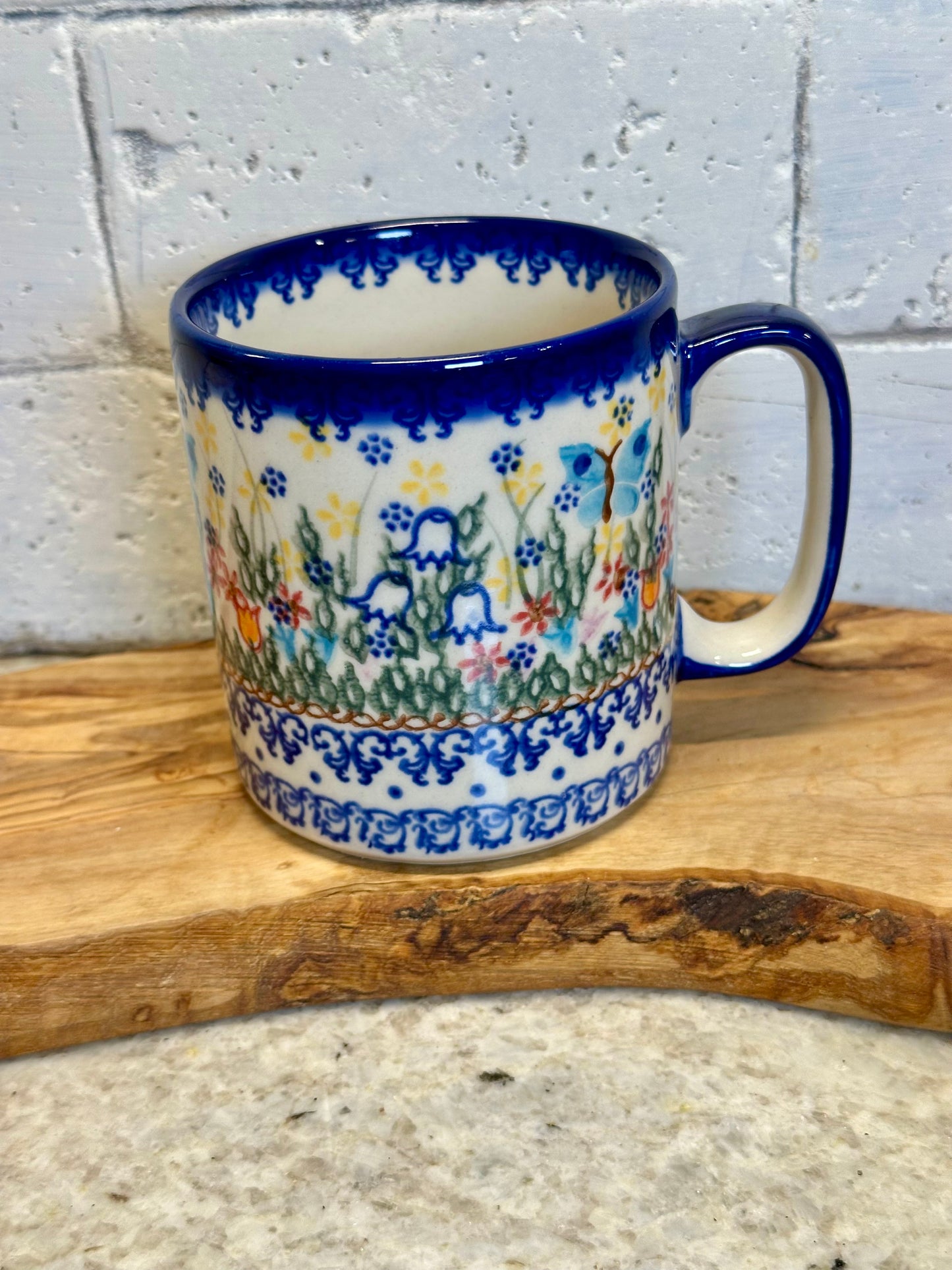 Vena, Butterflies Floral, Straight Mug 12 oz.