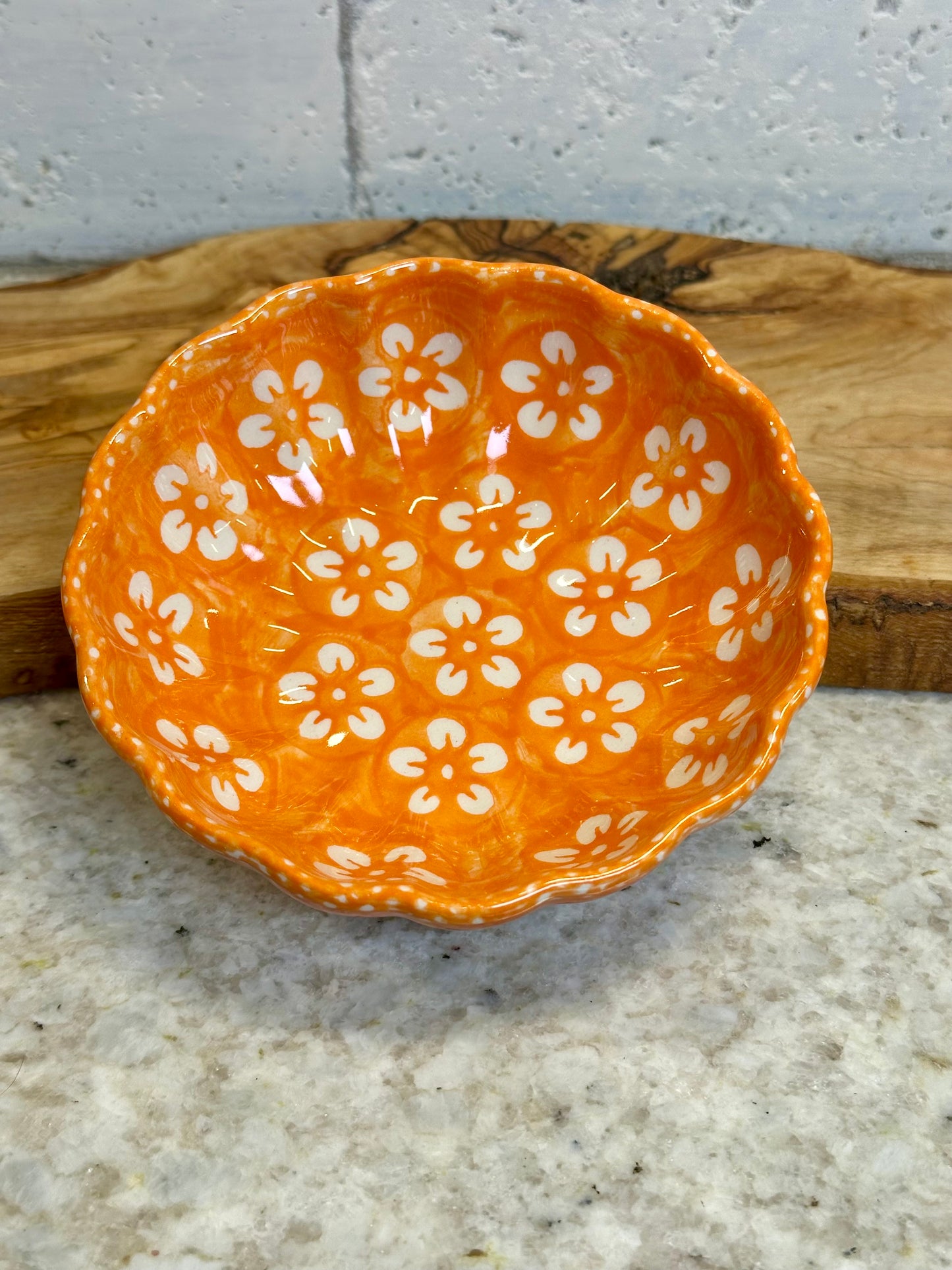Manufaktura, Orange Blossom Scalloped Bowl