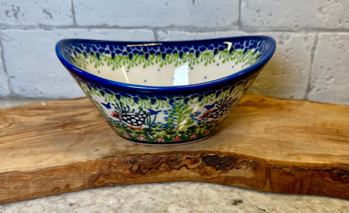 Kalich, A1, Black Polka Chicken, Tub Bowl